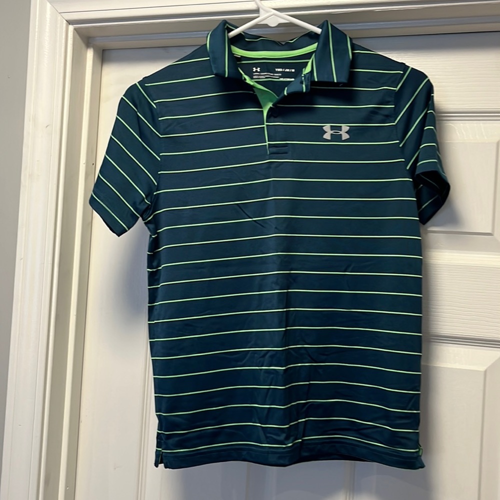 Medium, Under Armour polo.